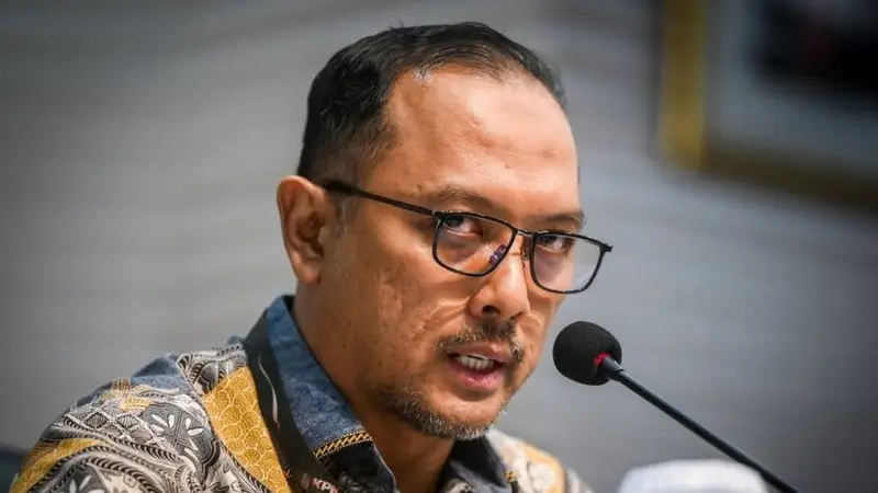 KPK Amankan Sejumlah Pejabat dalam OTT di Pekanbaru