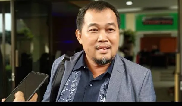 Boyamin Saiman Laporkan Dugaan Penyimpangan Sertifikasi Tanah di Pagar Laut Tangerang ke KPK