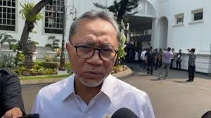 Pengecekan Stok LPG 3 Kg di Pasar Klender, Zulkifli Hasan Kabarkan Masyarakat: ‘Semua Kembali Aman’