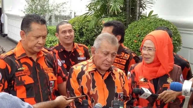 KPK Geledah Rumah Japto Soerjosoemarno Terkait Kasus Gratifikasi Rita Widyasari