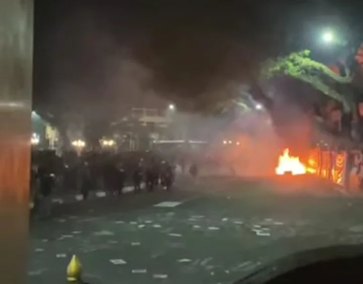 Bentrok Demo UU TNI di Malang, Puluhan Demonstran Terluka dan Ditangkap