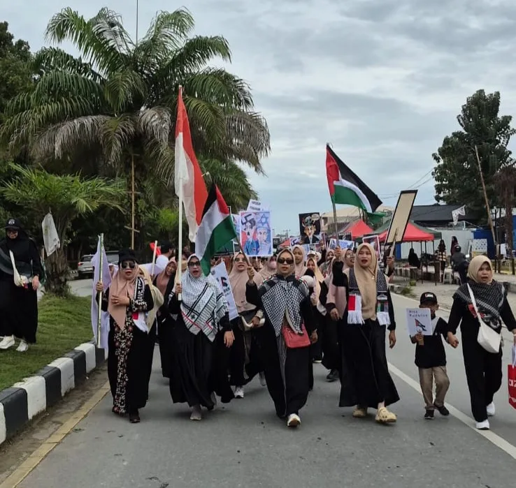 Free Palestine Network Gerakkan Majelis Taklim Gelar Aksi Damai Bela Palestina di Kendari