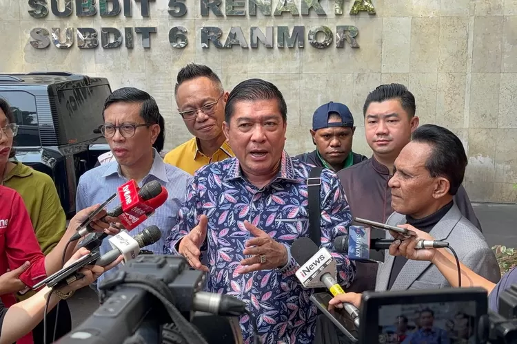 Ketua Relawan Solmet Yakin Roy Suryo Cs Akan Jadi Tersangka Kasus Ijazah Jokowi