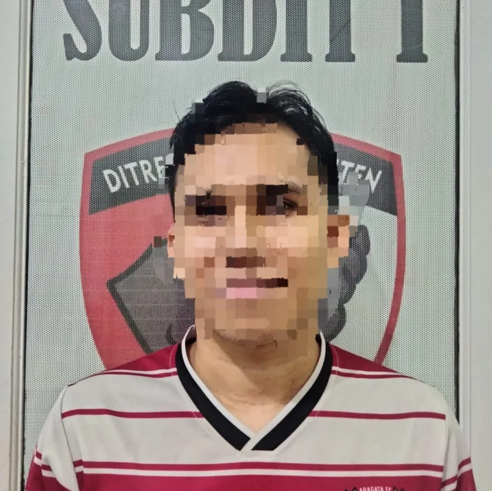 Ditresnarkoba Polda Banten Ungkap Peredaran Obat Keras dengan Jumlah Ratusan Ribu Butir dan 2 Tersangka Ditangkap