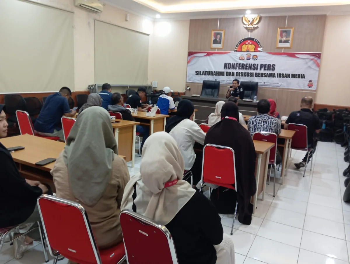 Bidhumas Polda Banten Gelar Silaturahmi dan Diskusi Bersama Insan Media Jelang HUT ke-80 RI