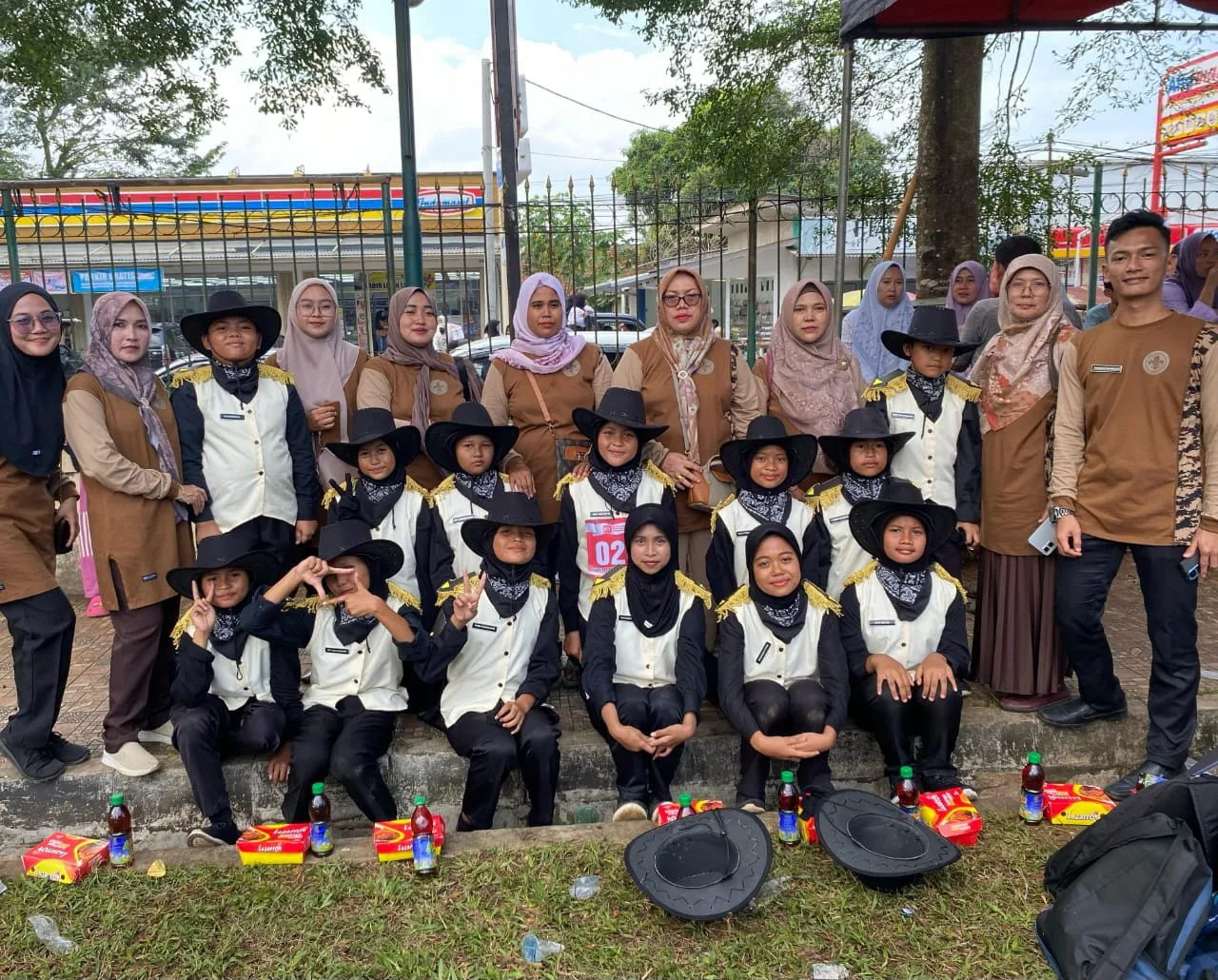 Raih Juara 1 LKBB Tingkat Kecamatan Malingping, SDN 1 Kadujajar Bangun Citra Lewat Paskibra