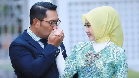 Ridwan Kamil Akui Kekhilafan, Minta Maaf atas Kegaduhan Pribadi