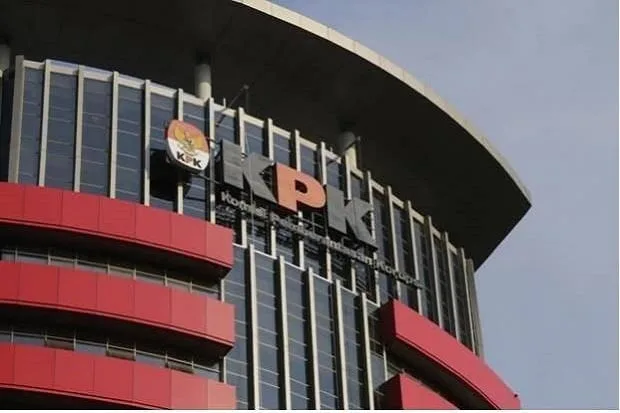Korupsi Pajak: KPK Amankan Valas dan Ratusan Juta Rupiah dalam OTT di Jakarta Utara