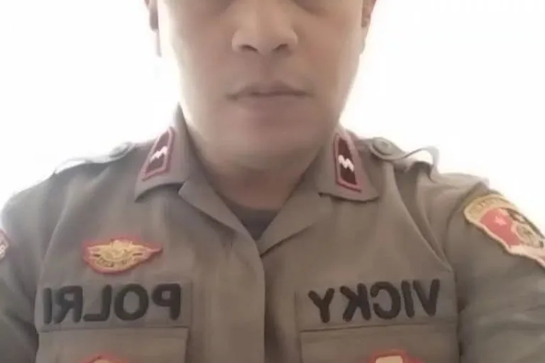 Dari Meja Penyidik ke Aroma Kopi: Kisah Aipda Vicky Tidak Mau Tunduk Kepada Koruptor