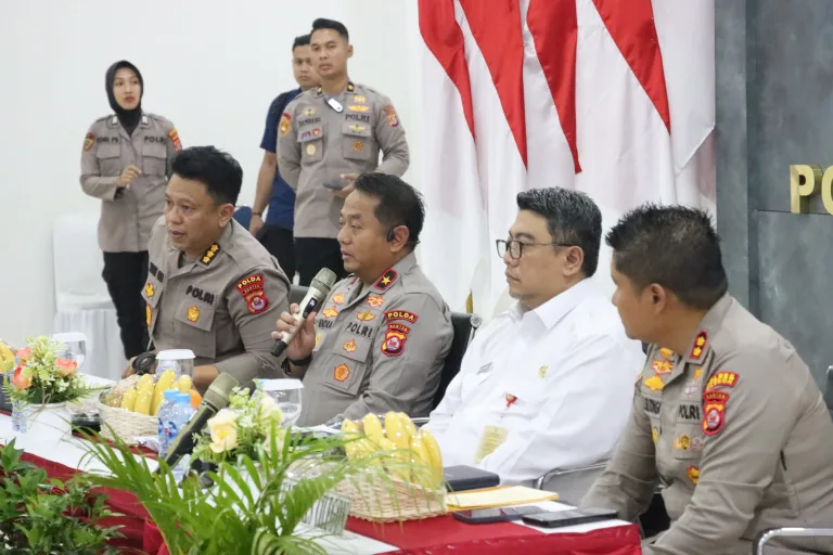 Truk Tambang Jadi Sorotan, Polda Banten Gelar Rakor Pengendalian Jam Operasional Angkutan Tambang