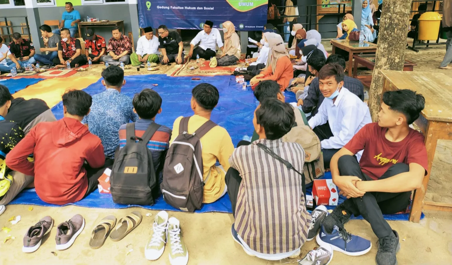 Himakom UNMA Gelar Diskusi Publik Masalah Pro Kontra MBG