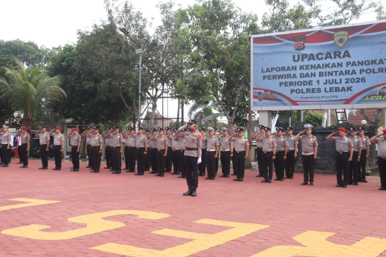 85 Personel Polres Lebak Naik Pangkat, Kapolres Minta Tingkatkan Profesionalisme