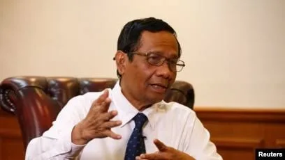 Mahfud MD Duga Kasus TPPU Febrie Adriansyah: Tidak Mungkin Cuma Dua Tersangka