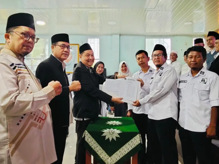 Konsolidasi Menyongsong Pemilu 2029: Ahmad Yani Lantik Kepengurusan DPW dan DPD Partai Masyumi Se-Banten