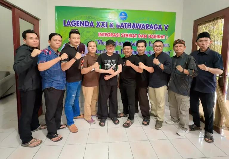 Majelis Al Ma’arijul Wathon Bahas Kekeliruan Kebatinan, Tekankan Integrasi Syariat dan Hakikat