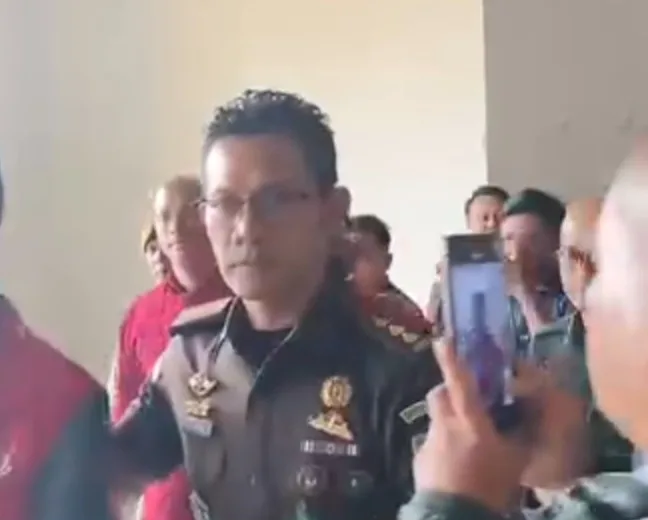 Kejati Jabar Tahan Wakil Bupati Indramayu dalam Kasus Korupsi Tunjangan DPRD
