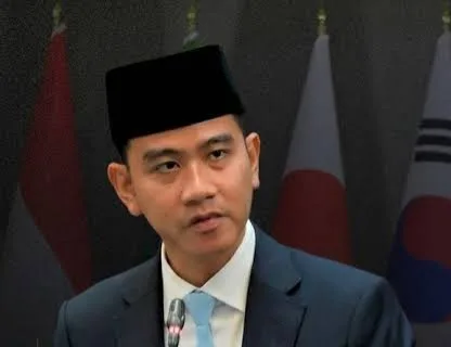 Bukan Soal Ijazah Semata: Ketika MK Tak Menemukan Bukti, tetapi Gugatan Gibran Tetap Kandas