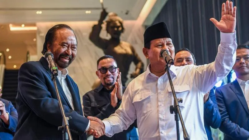 Diajak Gabung Prabowo, Surya Paloh Jawab: ‘Fifty-Fifty Possibility