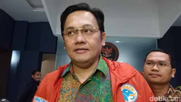 Farhat Abbas Malah Bela Hasyim Asy’ari dan CAT