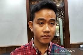 Gibran Masih ‘Ngantor’ Seperti Biasa, Padahal Nanti Malam, KPU Umumkan Hasil Pemilu Pilpres