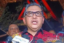 Hasto Kristiyanto Ungkap Jokowi Ingin Duduki Ketua Umum PDIP