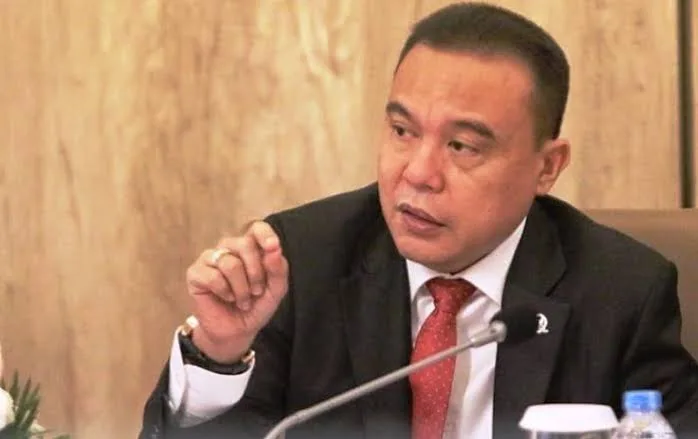 Ikut Komentari Isu Jokowi Ambil Alih Kursi Ketum PDIP, Sufmi Dasco Heran
