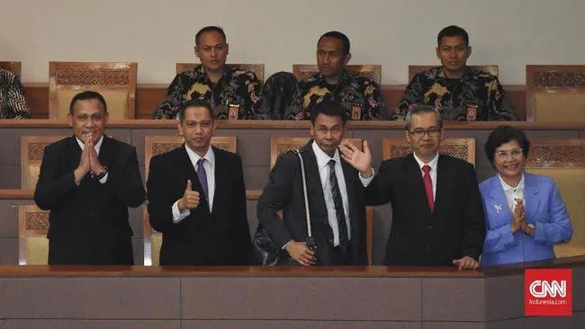 Presiden Jokowi Harus Baca Nih, Surat Terbuka Sembilan Eks Pimpinan KPK, Yuk Simak!