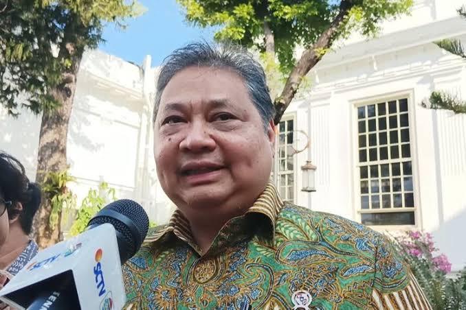 Airlangga Hartarto Mundur dari Ketua Umum Partai Golkar, Megawati Prihatin