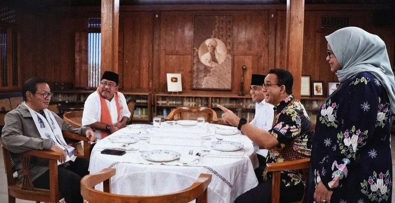 Pertemuan Anies dengan Paslon Pilgub DKI Nomor 3, Pramono Anung, Dihiasi Candaan
